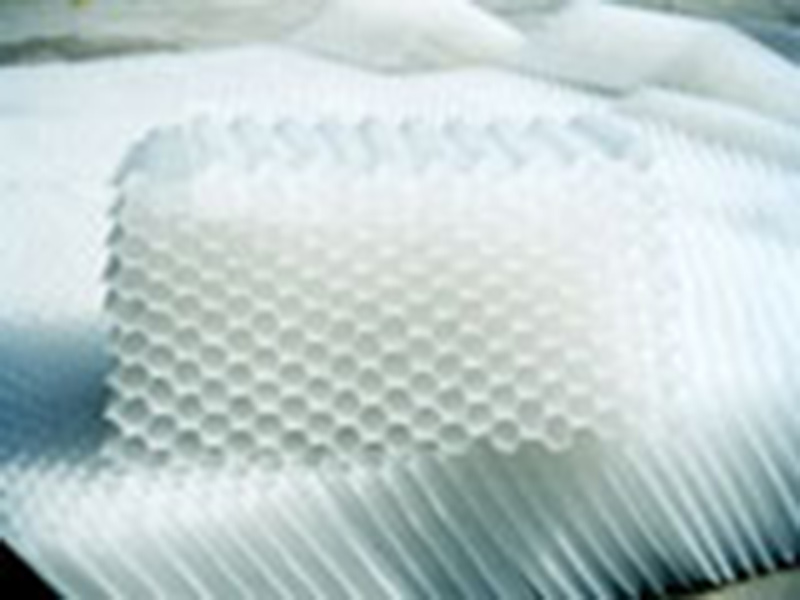 pam水處理藥劑處理藥用廢水要求人員做好防護