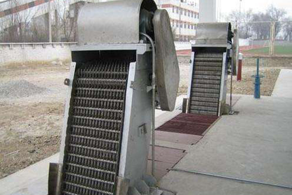 疊螺機廠家按照流程處理污水多利用設備協(xié)助